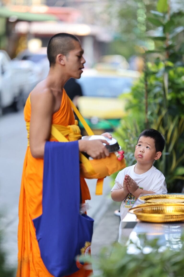 การบริการ และเข้าใจลูกค้า