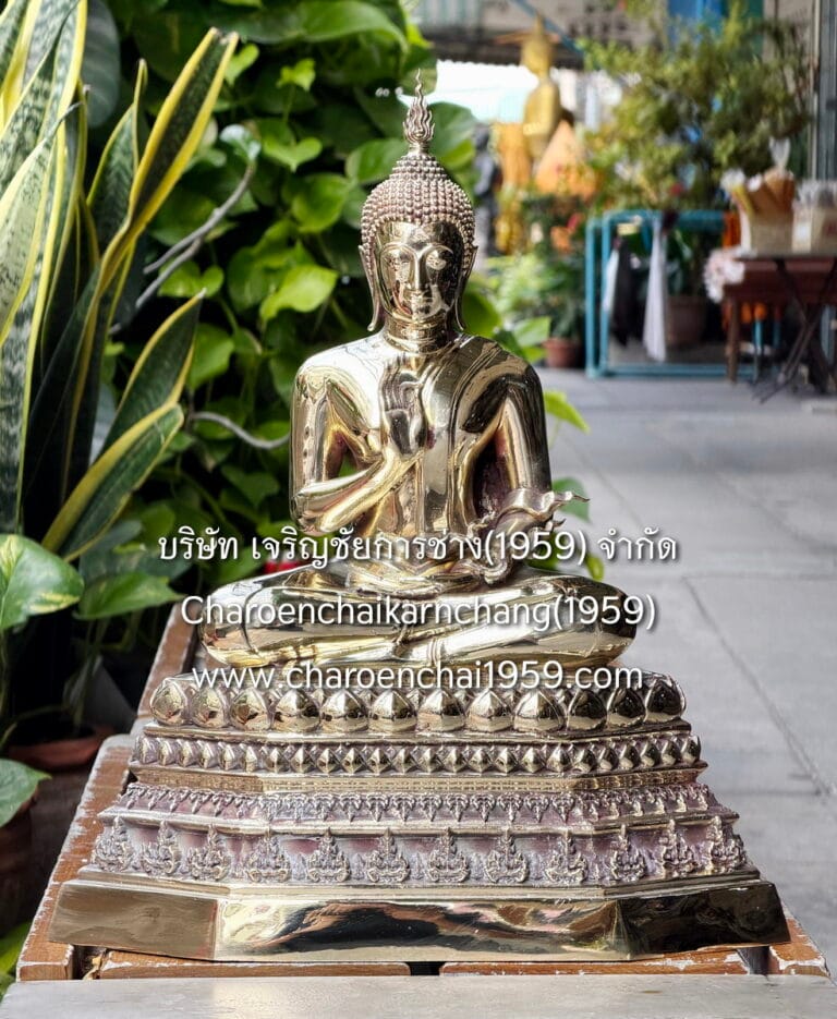 พระสุโขทัย 9 นิ้ว พุทธเจริญชัยศิลป์ พิมพ์สวย ประทานพร ทองเหลือง ขัดเงา พิมพ์ จช.ล2.