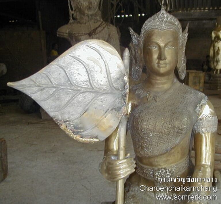 แม่พระพาย 30 นิ้ว ท่านั่ง ทองเหลือง ลงทราย พิมพ์ จช. (ครึ่งบน)